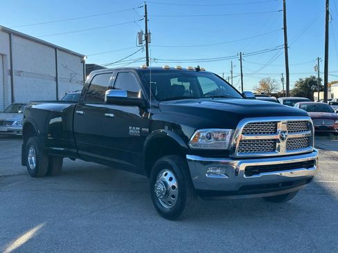 Used 2015 RAM 3500 Laramie w/ Protection Group image 9