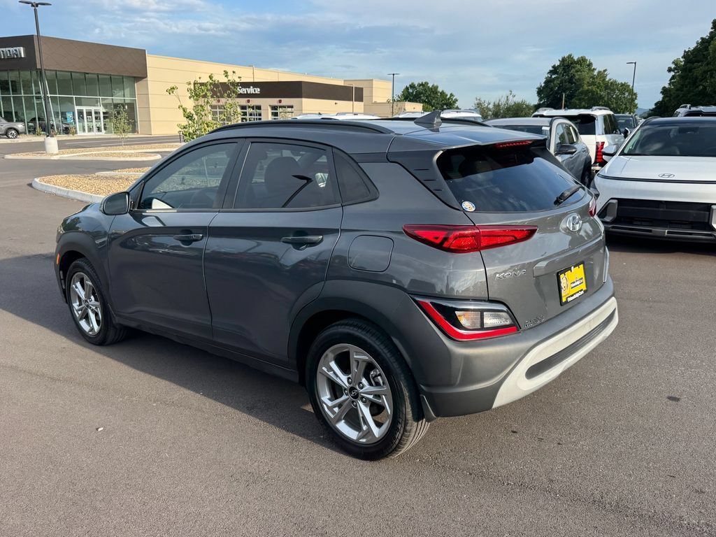 Used 2023 Hyundai Kona SEL FWD image 4