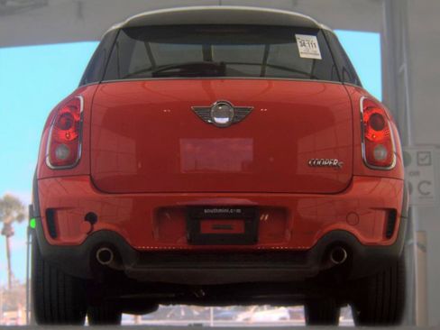 Used 2011 MINI Cooper Countryman S FWD image 4