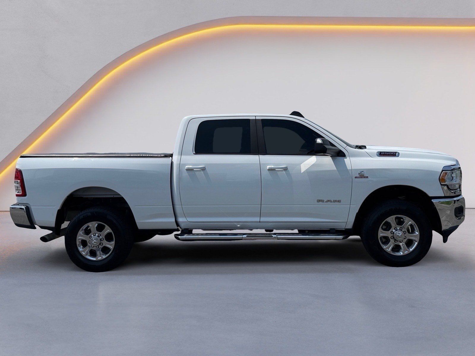 Used 2021 RAM 2500 Big Horn w/ Level 1 Equipment Group AWD/4WD image 2