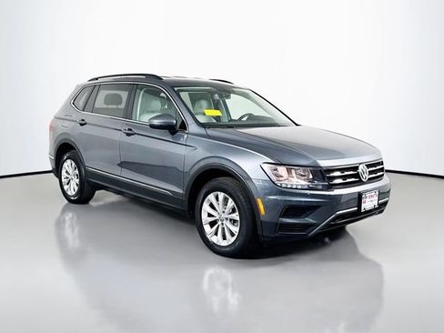 Used 2018 Volkswagen Tiguan SE image 10