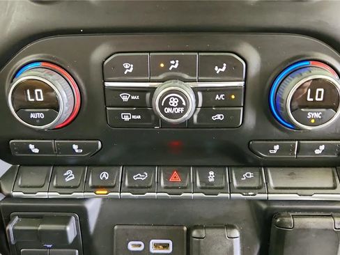 Used 2019 Chevrolet Silverado 1500 RST w/ All-Star Edition AWD/4WD image 30