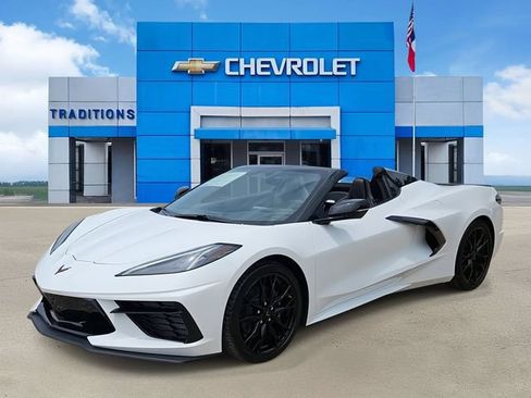 Used 2026 Chevrolet Corvette Stingray Convertible RWD image 5
