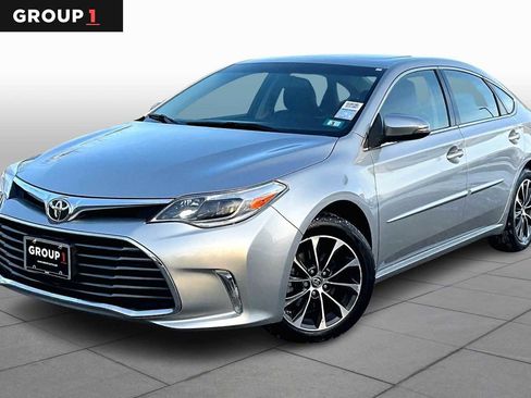 Used 2016 Toyota Avalon XLE Premium image 1