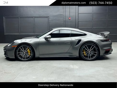 Used 2021 Porsche 911 Turbo S image 3