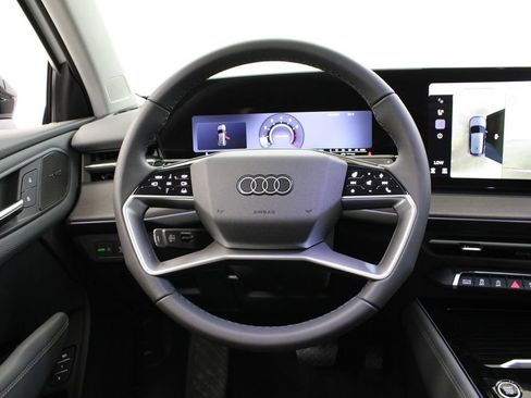 New 2026 Audi Q3 quattro 2.0T AWD/4WD image 24