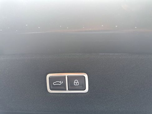 Used 2025 Hyundai Ioniq 6 Limited RWD image 29