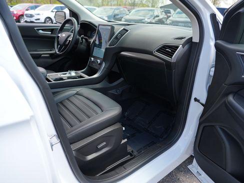 Used 2024 Ford Edge SEL w/ Convenience Package AWD/4WD image 30
