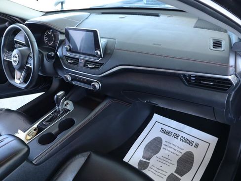 Used 2019 Nissan Altima 2.5 SR image 39