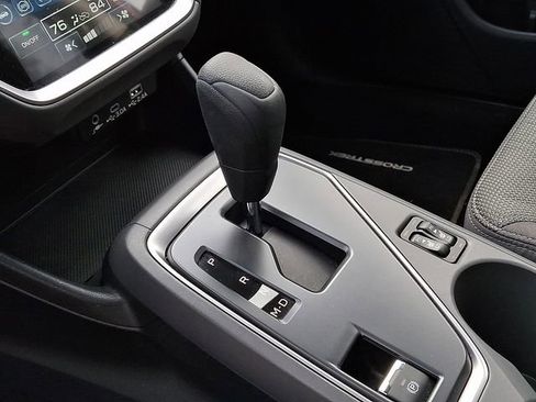 Used 2024 Subaru Crosstrek 2.0i Premium image 15