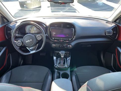 Used 2023 Kia Soul GT-Line FWD image 30