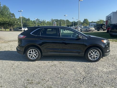Used 2024 Ford Edge SEL AWD/4WD image 4