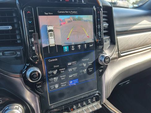 Used 2021 RAM 1500 Limited AWD/4WD image 14
