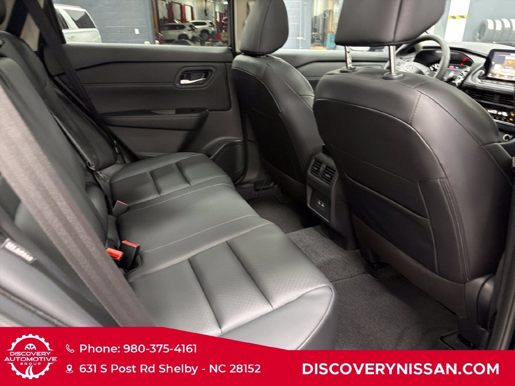 New 2026 Nissan Rogue Dark Armor AWD/4WD image 37