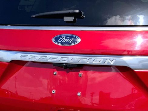 Used 2021 Ford Expedition Platinum RWD image 28