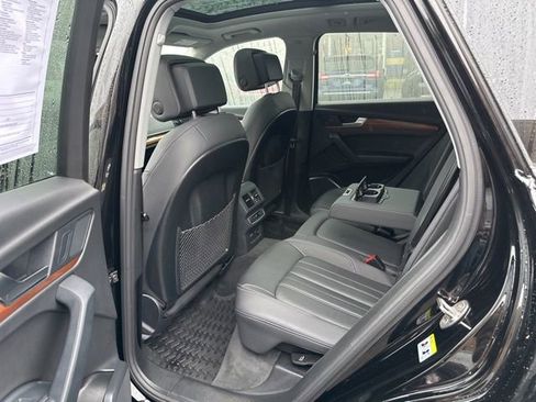 Used 2023 Audi Q5 2.0T Premium w/ Convenience Package AWD/4WD image 26