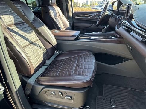 Used 2023 Cadillac Escalade ESV Sport Platinum w/ LPO, ONYX Package image 8