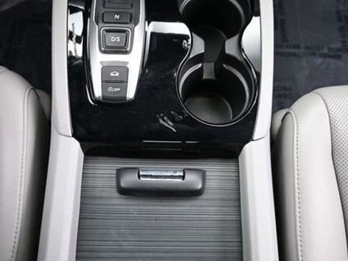 Used 2020 Honda Ridgeline RTL-E image 17