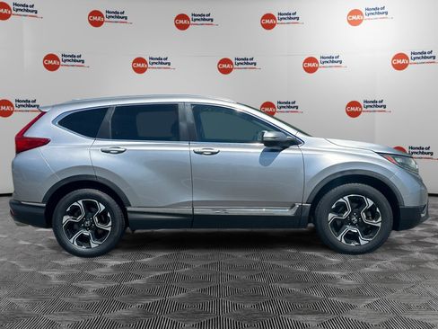 Used 2017 Honda CR-V Touring image 6