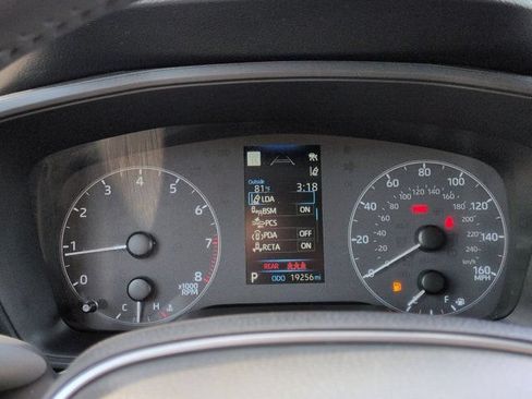 Certified 2025 Toyota Corolla Cross LE FWD image 10