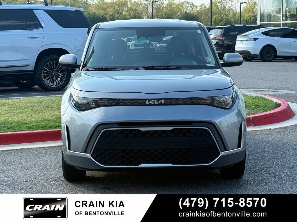 Certified 2024 Kia Soul LX w/ Option Group 015 FWD image 2