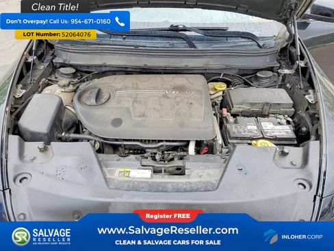 Used 2015 Jeep Cherokee Latitude w/ Cold Weather Group AWD/4WD image 16