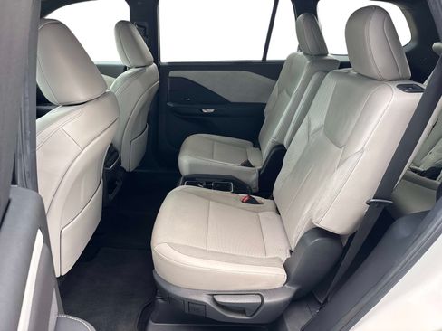 Used 2024 Lexus TX 350 FWD w/ Technology Package image 14