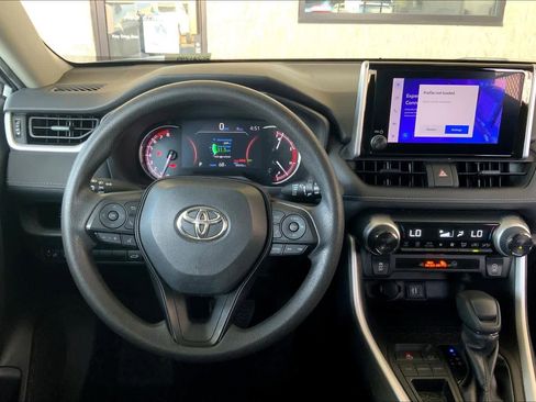 Used 2023 Toyota RAV4 XLE image 5