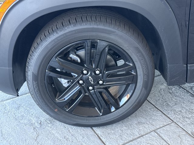 New 2026 Chevrolet TrailBlazer LT w/ Convenience Package FWD image 13