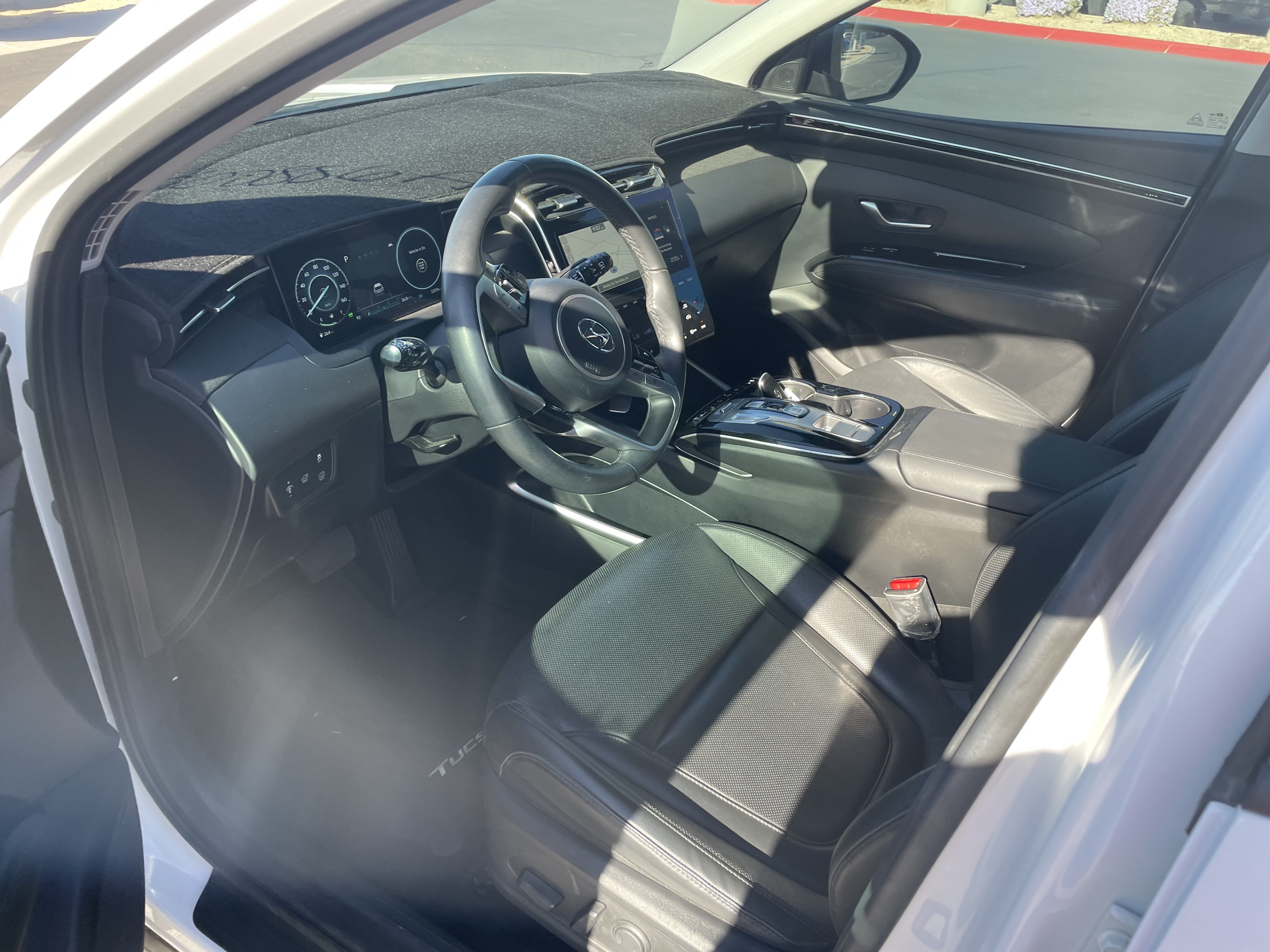 Used 2023 Hyundai Tucson Limited AWD/4WD image 10