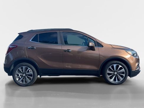 Used 2017 Buick Encore Essence FWD image 3