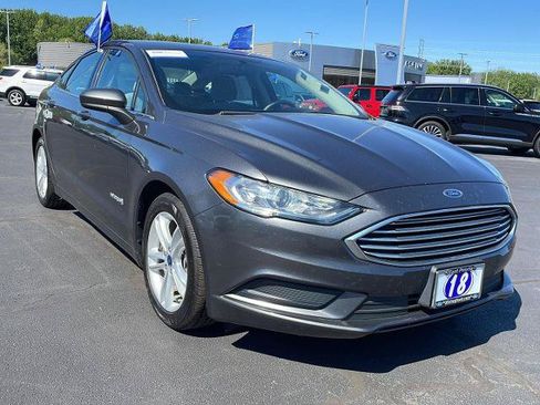 Certified 2018 Ford Fusion S FWD image 7