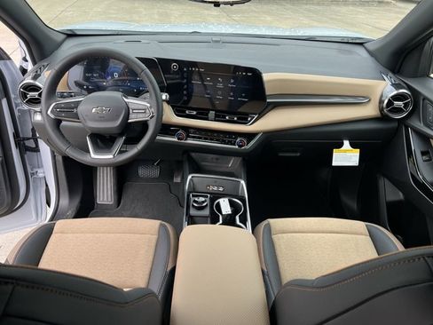 New 2026 Chevrolet Equinox ACTIV w/ Convenience Package III image 21