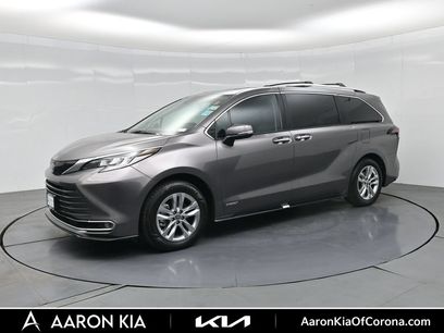 Used 2021 Toyota Sienna Limited