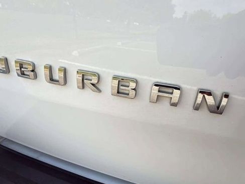 Used 2013 Chevrolet Suburban LTZ image 23