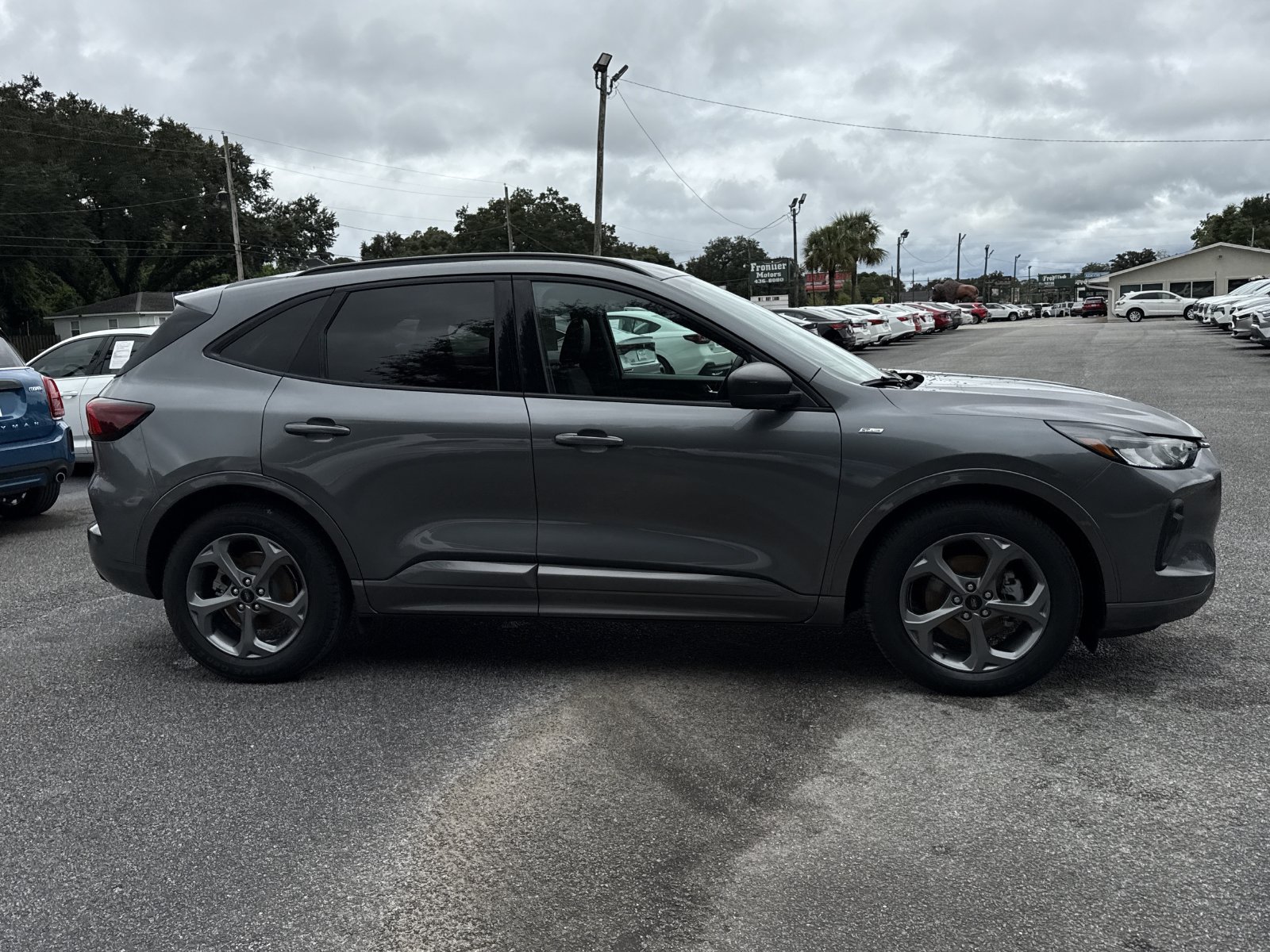 Used 2024 Ford Escape ST-Line FWD image 6