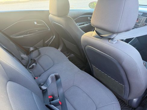 Used 2015 Kia Rio EX w/ Convenience Package FWD image 12