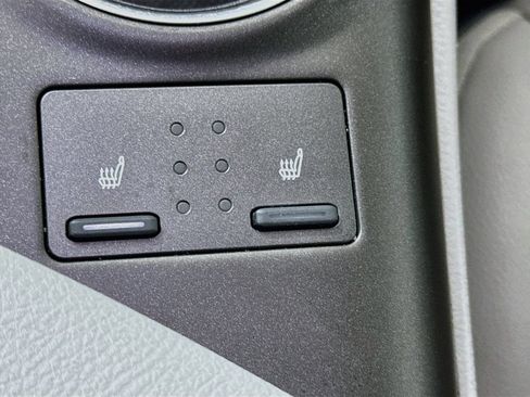 Certified 2021 Toyota Camry XLE w/ Cold Weather Package FWD image 20