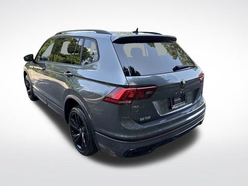 Used 2023 Volkswagen Tiguan SE R-Line FWD image 7