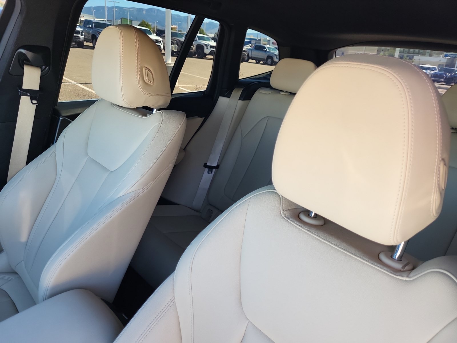 Used 2019 BMW X3 sDrive30i w/ Driving Assistance Package RWD image 18