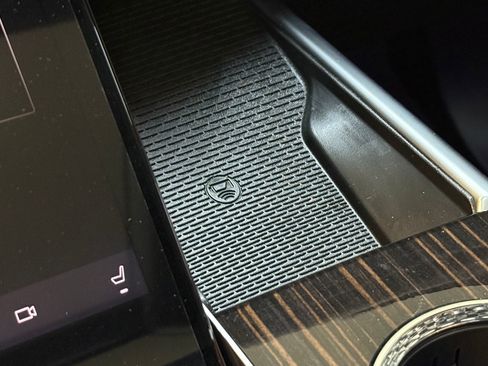 New 2025 Cadillac Escalade ESV Premium Luxury w/ Touring Package image 42