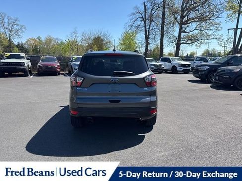 Used 2017 Ford Escape SE w/ Equipment Group 201A AWD/4WD image 6