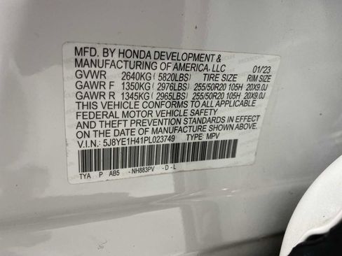 Used 2023 Acura MDX SH-AWD w/ Technology Package image 21