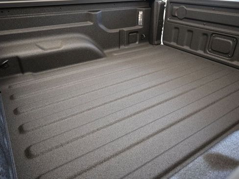 New 2026 Jeep Gladiator Sport AWD/4WD image 14