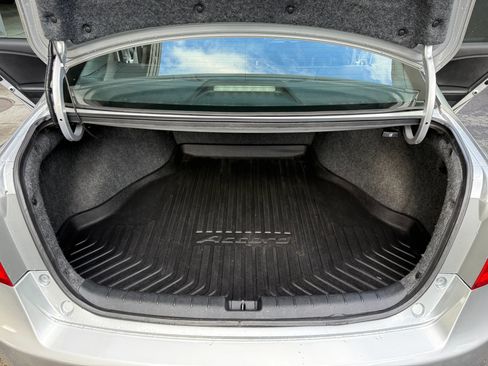 Used 2015 Honda Accord EX-L image 17