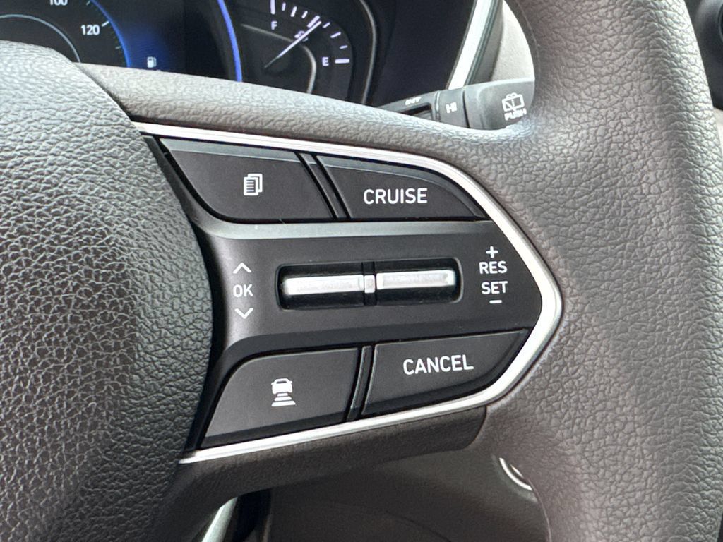 Used 2019 Hyundai Santa Fe SEL FWD image 27