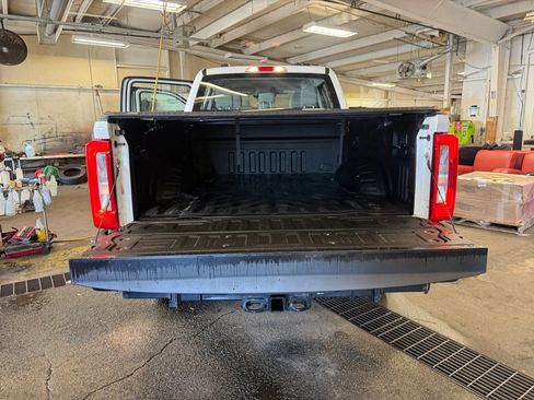 Used 2023 Ford F350 XL AWD/4WD image 17