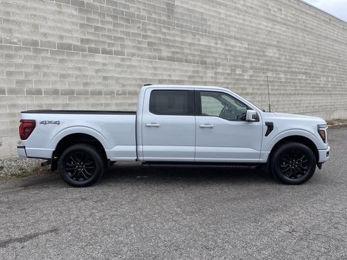 Used 2025 Ford F150 Lariat image 6