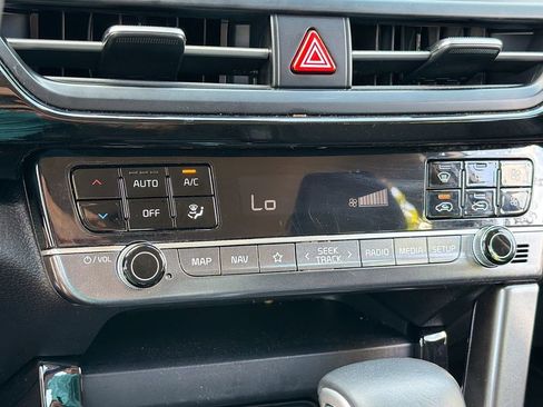 Used 2025 Kia Seltos S FWD image 27