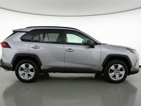 Used 2025 Toyota RAV4 LE image 11